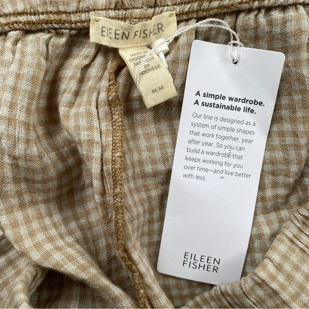 Eileen Fisher | Puckered Organic Linen Tapered Pant - Picture 12 of 13